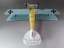 1/30 World War one biplane German Albatros D. III Jasta 2 WG001