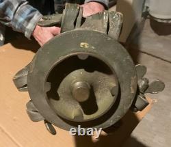 #228 Us Army Ww2 /ww1  Military Wooden Tripod Extends To 60