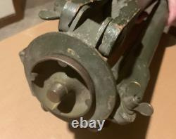 #228 Us Army Ww2 /ww1  Military Wooden Tripod Extends To 60