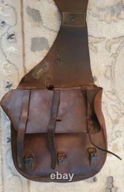 Antique 1904 1918 U. S. Cavalry Leather Saddle Bags With Both Canvas Liners US