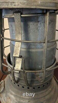 Antique KEYSTONE TIN WARE WWI DARK NAVY DECK OIL kerosene LANTERN Lamp Rare
