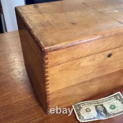 Antique WWI US Navy Dovetail Pine Sailor's Nautical Ditty Box. 6 Compartments
