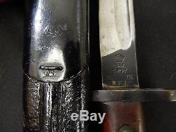 English WWI ISHAPORE P-1907 SMLE Bayonet WithHooked Quillion RARE Matching