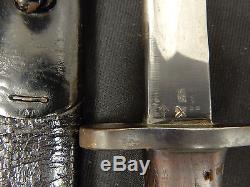 English WWI ISHAPORE P-1907 SMLE Bayonet WithHooked Quillion RARE Matching