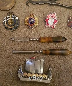 Joblot of WW1 & WW2 medals and collectable other militaria items