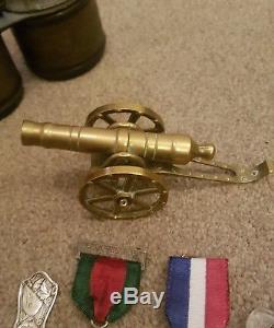 Joblot of WW1 & WW2 medals and collectable other militaria items