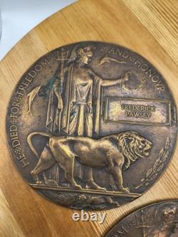Lot 3 WWI British Bronze Memorial Plaques Death Penny Named J Wills A Golding F