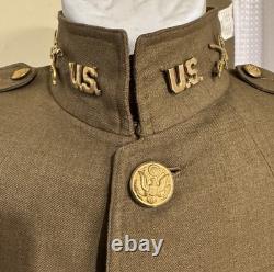 Post WWI U. S. M1924 Spec 8-31 Winter Service Coat. F Trp 13th Cavalry Regiment