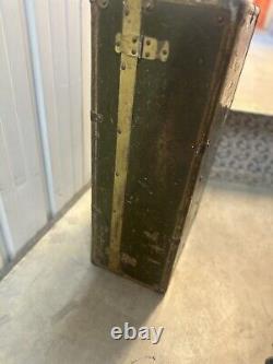 Steamer trunk World War I soldier Cabin Trunk