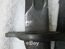 US WW1 RIA ROCK ISLAND ARSENAL DATED 1917 BAYONET WIT SCABBARD BELT AND CANTEEN