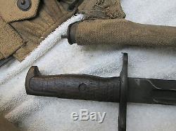 US WW1 RIA ROCK ISLAND ARSENAL DATED 1917 BAYONET WIT SCABBARD BELT AND CANTEEN