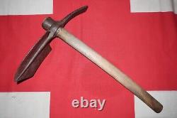 WW1 British Army Entrenching Tool Trench Shovel Tool 1918