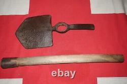 WW1 British Army Entrenching Tool Trench Shovel Tool 1918