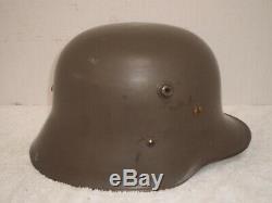 WW1 German/Austrian M17 steel helmet, size 64