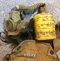 WWI Dough boy Gas Mask & bag Named to a 2nd Division Soldier PAINTED 1st Bn