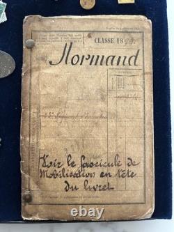 WWI French Insignia Lot Livret Militaire ID Book ID Bracelet Dog Tag Verdun