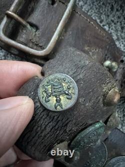 WWI HATE BELT battlefield Relic 25+ Pieces Buttons Silver Coins With Holster