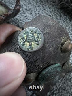 WWI HATE BELT battlefield Relic 25+ Pieces Buttons Silver Coins With Holster