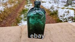 WWI ORIGINAL GERMAN DER LACHS DANZIGER GOLDWASSER BOTTLE from CHRISTMAS BATTLES