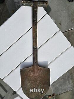 WWI US ARMY F. M. H. S. CO 1917 T HANDLE SHOVEL withCANVAS COVER