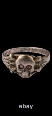 WWI WW2 Ring WWII WW1 Ruby Eyes Germany Unique