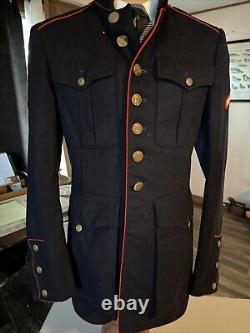 WWI WWII US Marines Blue Wool Officer's Dress Coat Jacket 33 ALL Buttons & Pins