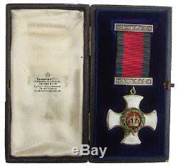 Ww1 British Distinguished Service Order G. V. R Medal In Case Original