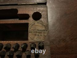 Ww1 Dog Tag And Metal Marker U. S