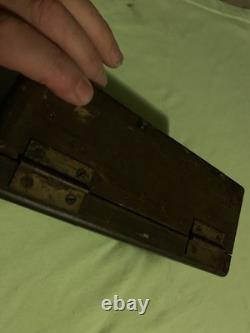 Ww1 Dog Tag And Metal Marker U. S