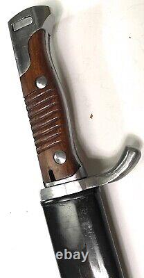 Wwi German G98 Rifle M1898 Butcher Bayonet & Metal Carry Scabbard